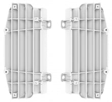 Load image into Gallery viewer, Radiator Louver Black Yam