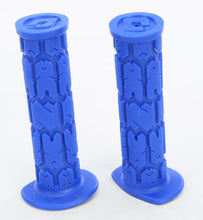 Load image into Gallery viewer, Atv Rogue Single Ply Grip Red
